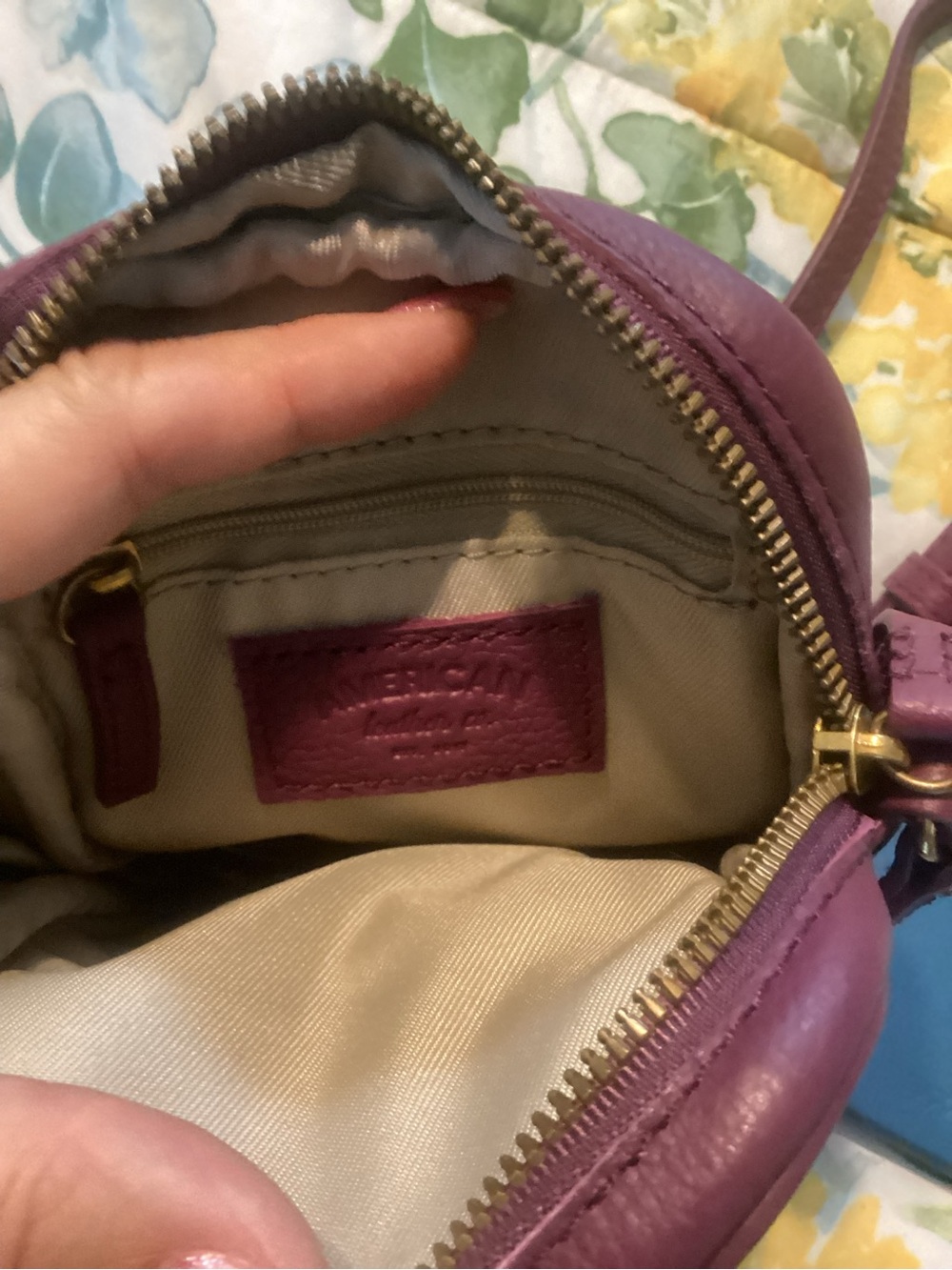 American Leather Co Plum Pebbled Leather Phone Crossbody Bag - Picture 5 of 5
